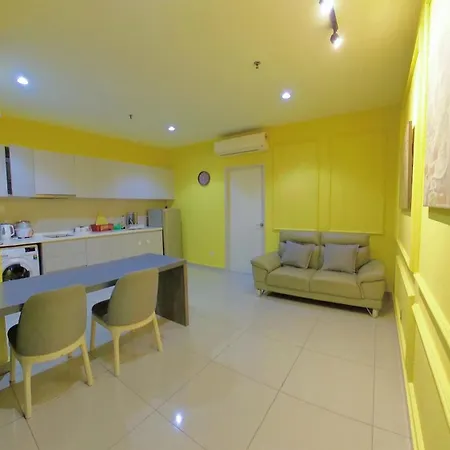 I-City Free Wifi 55Inch Smarttv Car Park Fit 5Pax Shah Alam Exterior photo